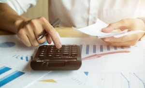 ¿Qué gastos son deducibles para los autónomos?
