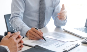¿Qué seguros son obligatorios para autónomos y empresas?