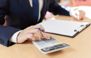 Cómo sacar partido a diciembre para reducir lo que pagarás en la próxima Renta